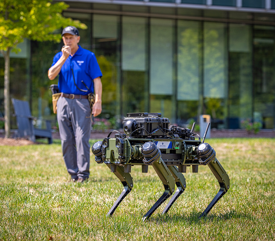 APL researchers are using generative artificial intelligence and cutting-edge scene-mapping technology to elevate robots from simple tools to full teammates capable of providing aid in disaster and battlefield scenarios. (Credit: Johns Hopkins APL/Ed Whitman)